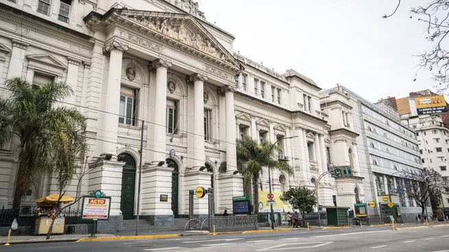 Fuerte recorte a las universidades: entre enero y junio, las transferencias cayeron 32,8% anual