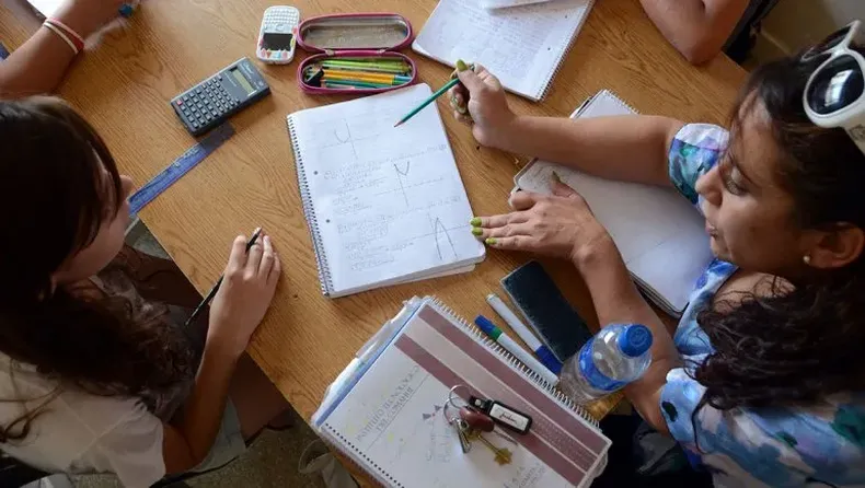 Apoyo Escolar Gratuito