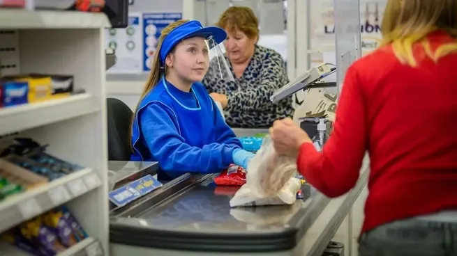 Paritarias: Comercio acordó un aumento de 5,4% en tres meses y el básico llega a .123.000