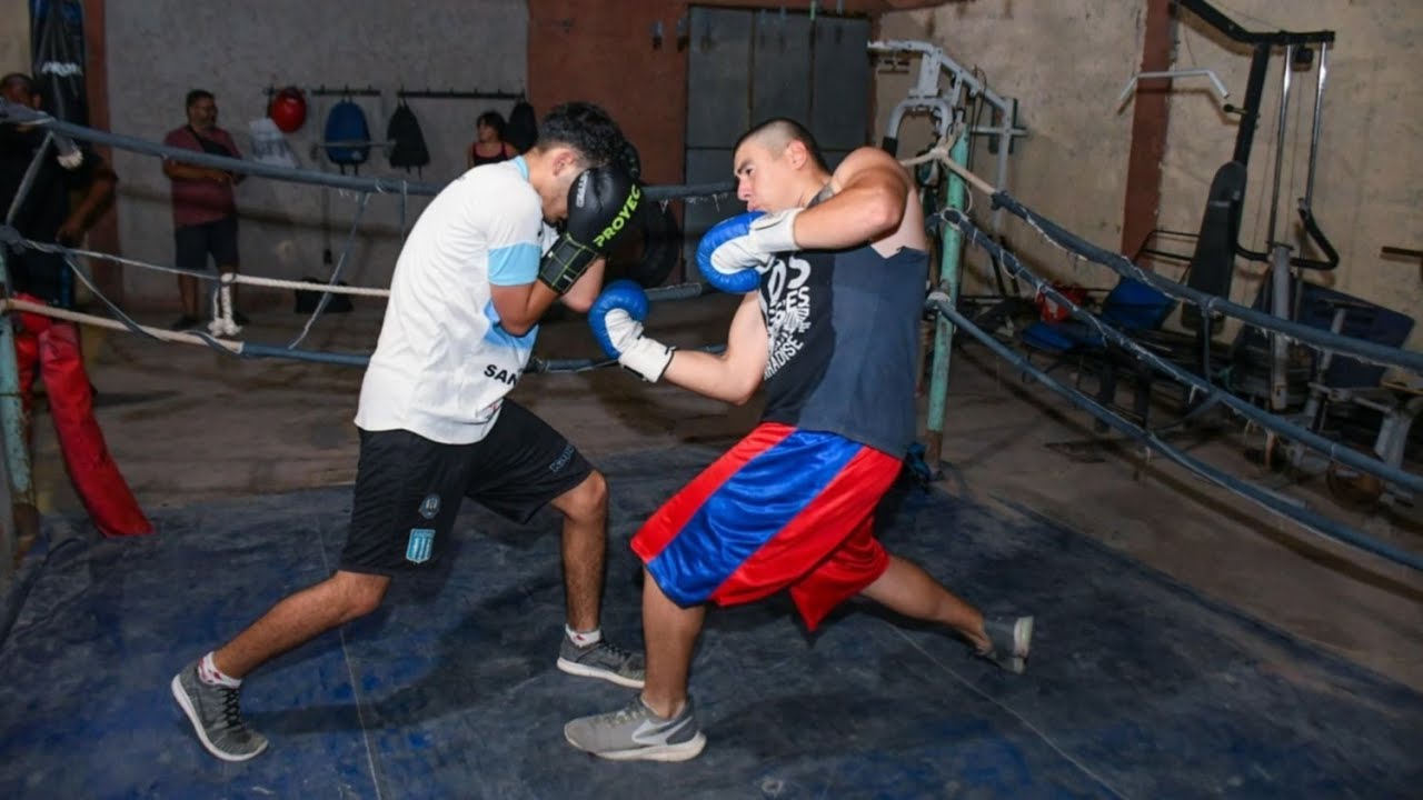 Velada de boxeo amateur en el Club Palmira