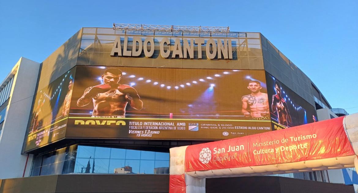 El Aldo Cantoni recibe una nueva velada boxistica