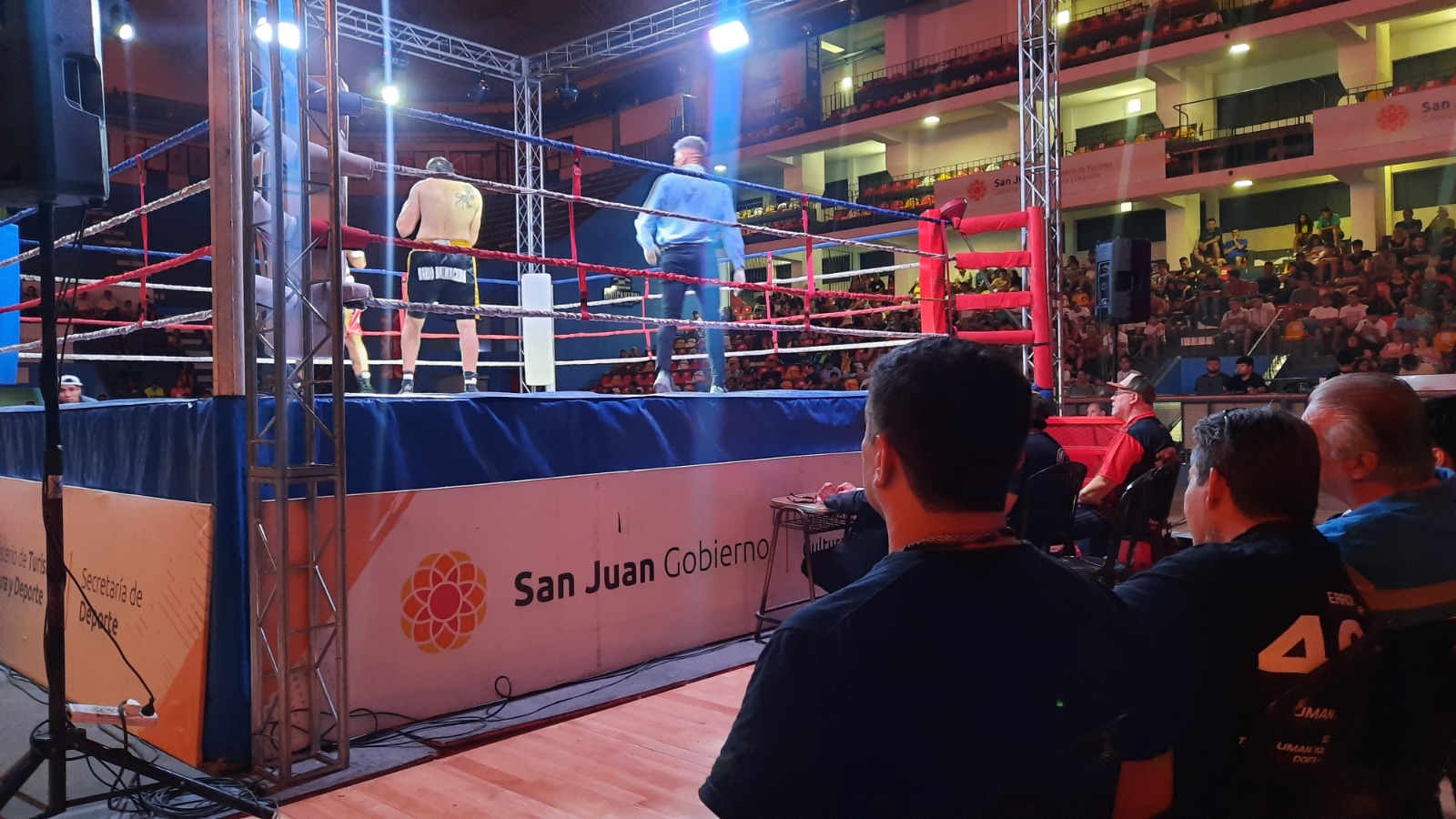 Así será el cronograma de combates en la velada del Viernes