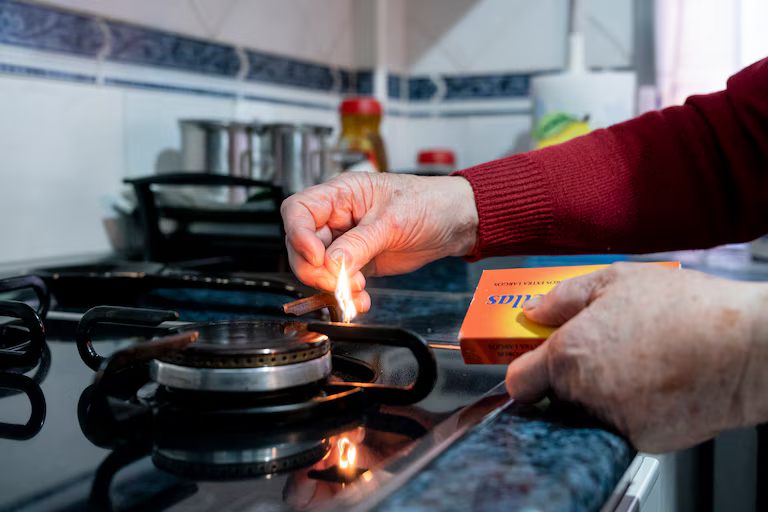 Dispusieron un nuevo aumento en las boletas de gas para subsidiar a las regiones más frías del país