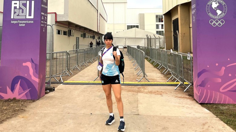 Panamericanos Junior Asunción: Jenifer Bolado compite en karate