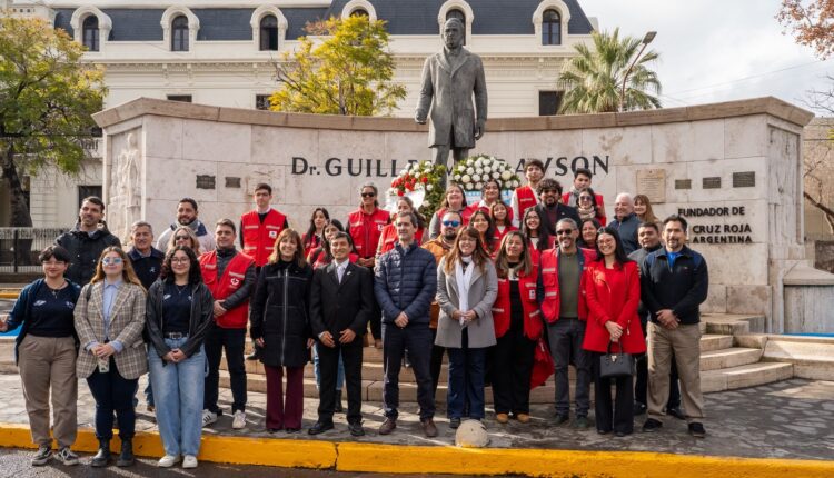 Capital celebró los 120 años de la Cruz Roja con la firma de un convenio para potenciar la prevención en los barrios