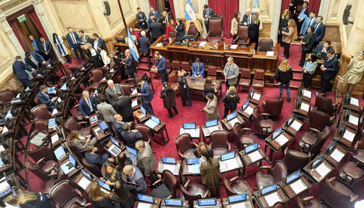 Aumento para senadores: cobrarán más de  millones desde enero