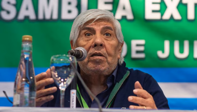 Golpe a Hugo Moyano: empresarios del interior pidieron a la Justicia que suspenda un decreto que consensuaron el Gobierno y la CGT