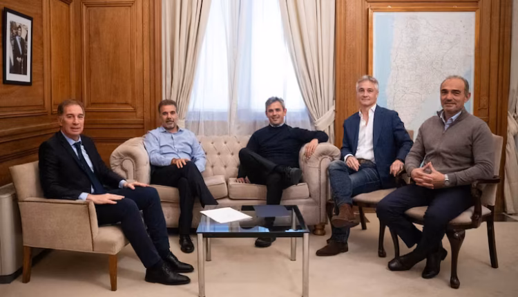 El rumbo de la economía y las primeras alianzas provinciales: cómo fue la nueva reunión de Santilli con el PRO