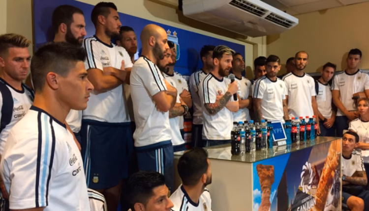 Messi y San Juan, una historia de cuatro capítulos que quedó para siempre