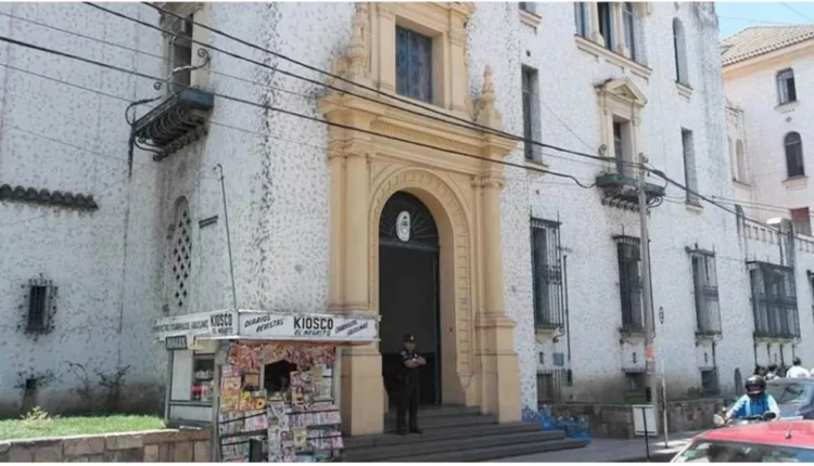 Escándalo en Salta: imputan a 15 personas por una presunta red de falsificación de certificados para cobrar pensiones por discapacidad