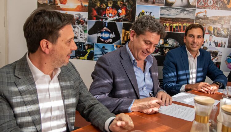 Gobierno de San Juan y CASEMI firmaron un convenio para brindar soluciones tecnológicas a proveedores locales