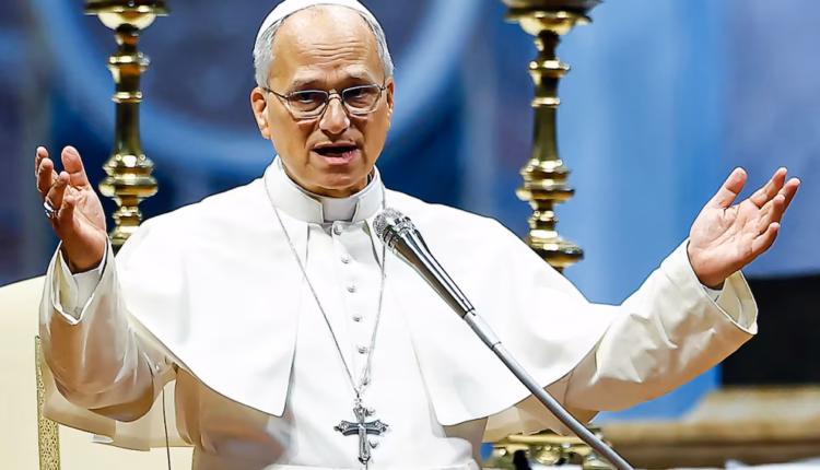 León XIV recibirá a la conducción del Episcopado argentino y llega una avanzada del Vaticano para definir el itinerario y la seguridad de su visita