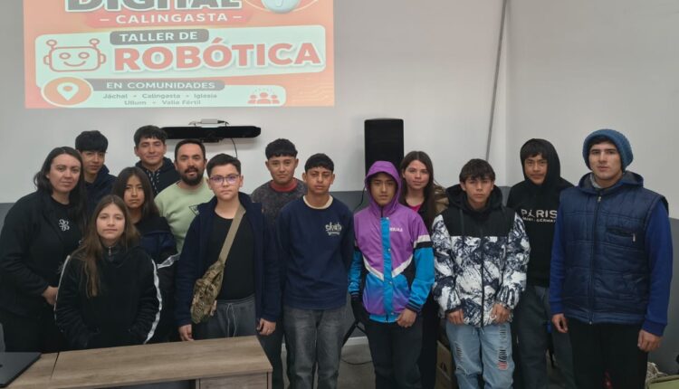 Los Centros Tecnológicos en departamentos mineros suman cerca de 200 alumnos en sus talleres de Robótica