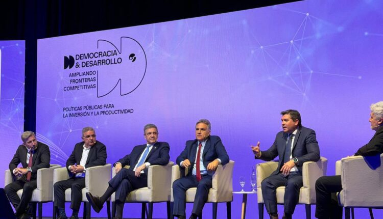 Orrego y San Juan, presentes en el debate sobre el futuro económico y el rol de las provincias
