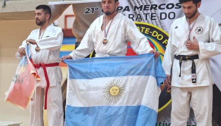 San Martín cosechó cuatro medallas en el Campeonato Internacional de Karate-Do en Paraguay