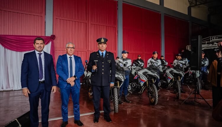 San Juan refuerza su seguridad: el gobernador Marcelo Orrego entregó 36 nuevas motos para las áreas de tránsito y prevención