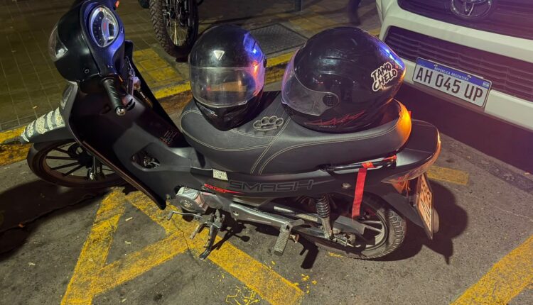 Detuvieron a una pareja acusada de robar motos en una agencia de Trinidad