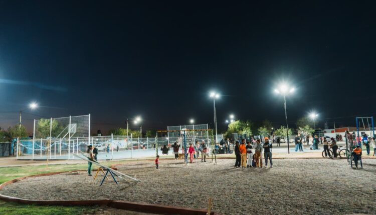 Rawson transformó un espacio abandonado en un polideportivo e inauguró un playón con el nombre de Lionel Messi
