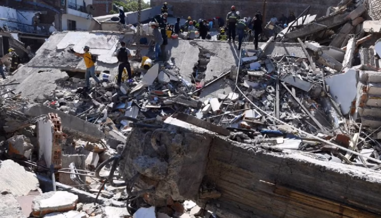 Un argentino fue atacado por un enjambre de abejas durante el terremoto en Colombia y terminó internado: “Fue horrible”