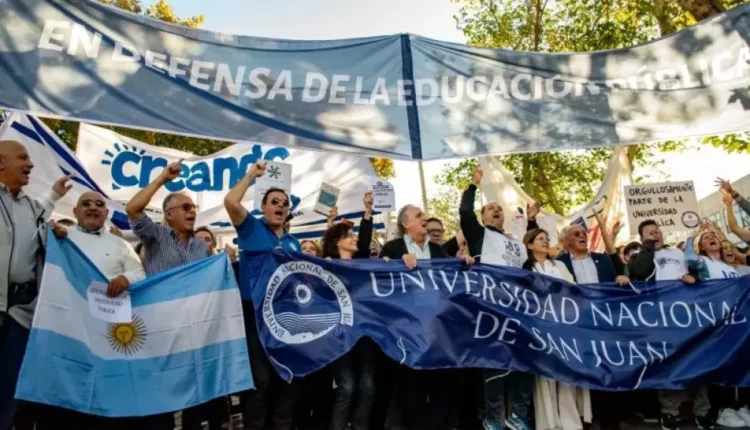 Paro universitario: Adicus y SiDUNSJ se suman a la jornada nacional de protesta en San Juan