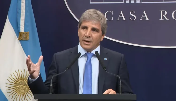 Caputo viaja al G20 para defender el rumbo económico del país
