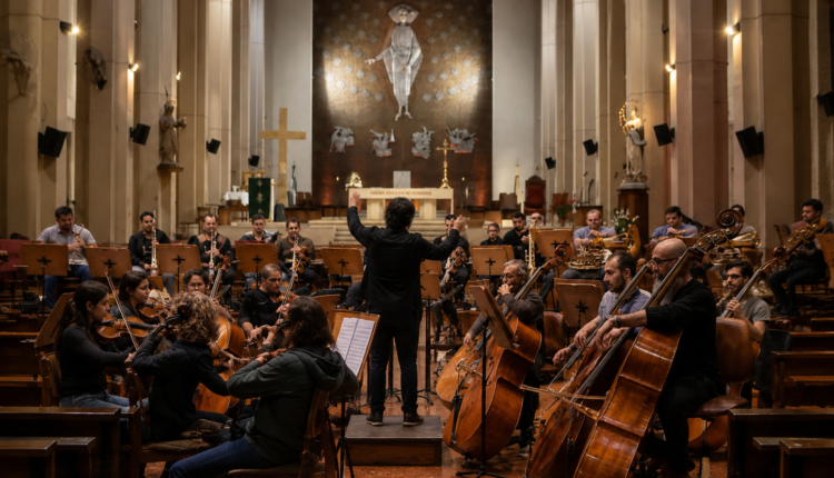 De la introspección a la luz: Mozart llega a la Catedral de San Juan de la mano de la Orquesta Sinfónica