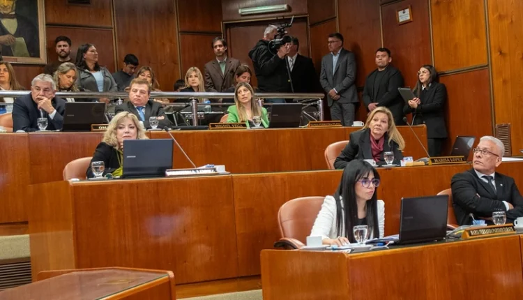 Diputados en tensión: el PJ expone su fractura interna y el oficialismo avanza con sus proyectos clave