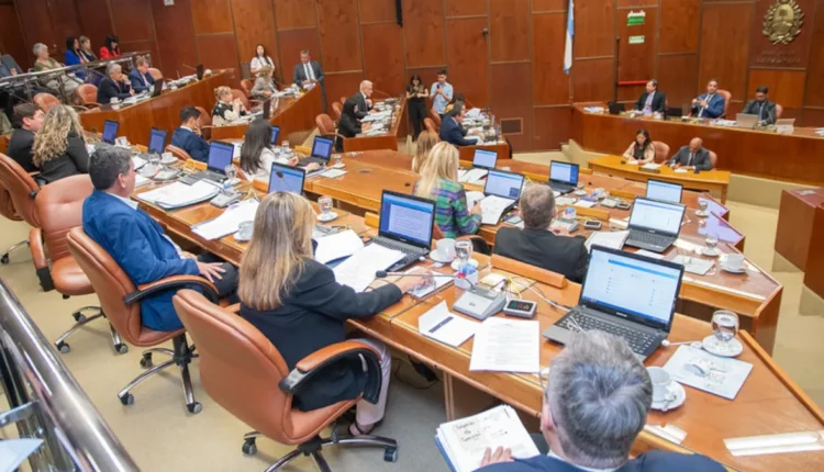 Aprobación clave en la Legislatura: con 27 votos a favor, ratificaron el acuerdo minero entre San Juan y Vicuña