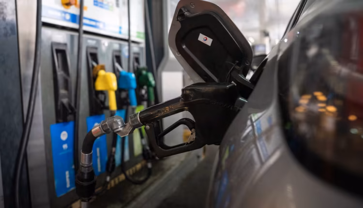 La venta de combustibles cayó por sexto mes consecutivo y acumula una baja del 9% en lo que va del año