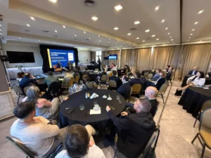 Empresas sanjuaninas se preparan para el boom minero: debatieron sobre logística, transporte y comercio exterior