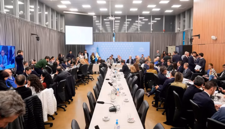 La Libertad Avanza acelera la reforma del Banco Central: busca dictamen y ya fijó fecha para llevarla al recinto