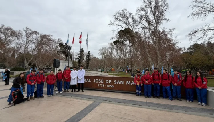 Estudiantes de la Escuela Industrial se forman en la montaña y reivindican el legado de San Martín