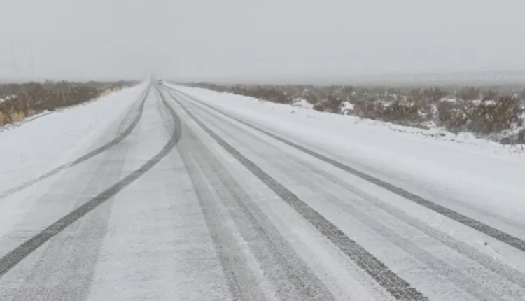 Temporal en cordillera: intransitable la Ruta 436 a Iglesia por acumulación de nieve y hielo