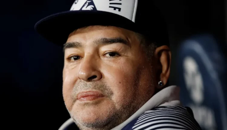 Papelón judicial: usaron análisis del padre de Maradona en la junta médica
