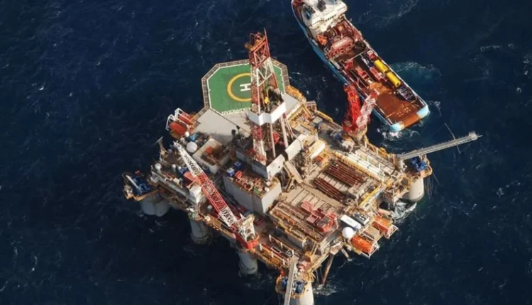 Petróleo en Malvinas: quiénes están detrás del negocio que Milei busca frenar