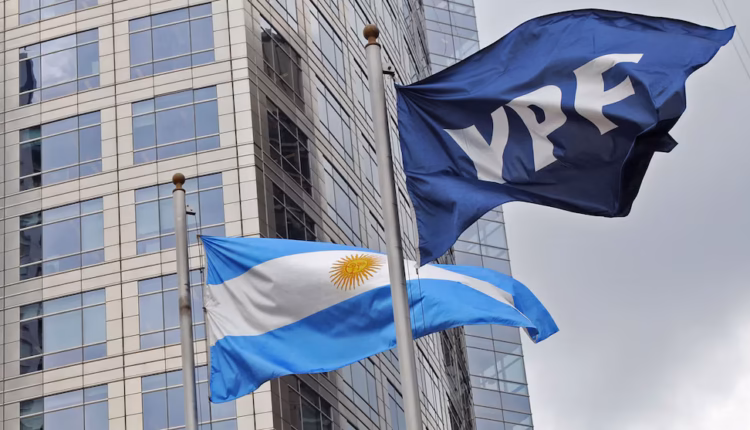 A dos semanas de habilitar la compra de acciones en su app, YPF ya tiene 15.000 nuevos dueños