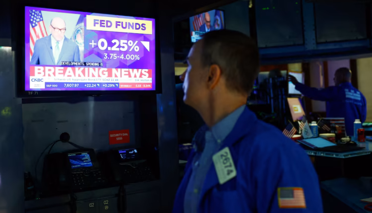 Jornada financiera: las acciones argentinas cayeron hasta 5% en Wall Street tras la suba de tasas de la Reserva Federal