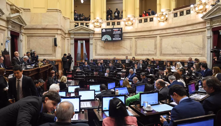 El oficialismo hace cuentas en el Senado para destrabar el último lote de leyes que necesita el Ejecutivo