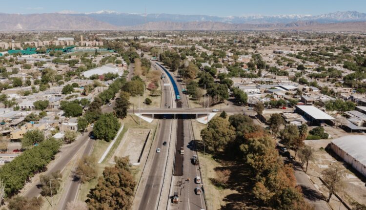 La obra de repavimentación de Circunvalación suma nuevo corte y una habilitación