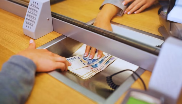 La mora temprana en los créditos empezó a reducirse pero advierten que la normalización llevará tiempo