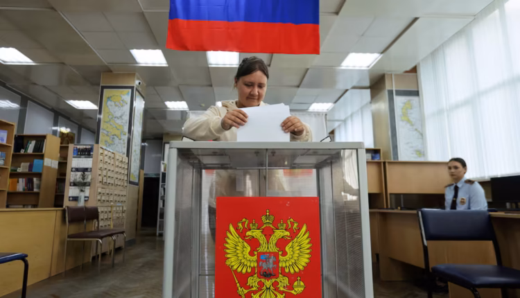 Rusia cerró temporalmente los colegios electorales de la ciudad balnearia de Sochi por ataques de drones ucranianos
