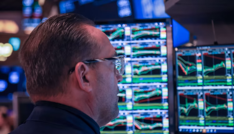 Seis claves para entender por qué el riesgo país tocó su punto máximo desde marzo