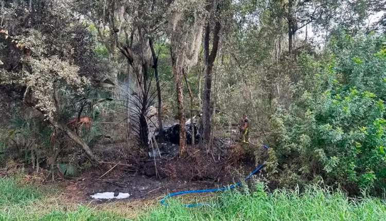 Murieron dos personas al caer un avión en Estados Unidos