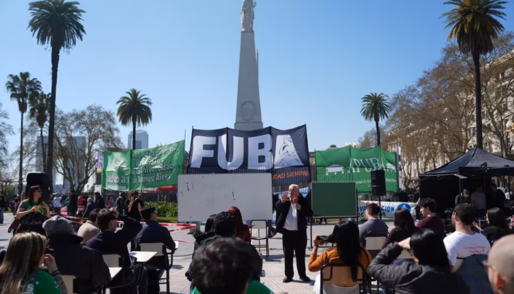 Fracasó la paritaria universitaria: los gremios planean convocar a una quinta marcha nacional y suman tensión con el Gobierno