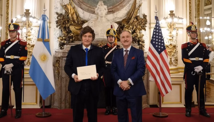 El embajador de EEUU en la Argentina elogió el plan económico de Milei en el Día de la Industria