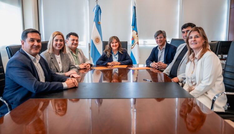 Escuelas técnicas de San Juan y la empresa Syotec se unen para conectar a los alumnos con el mundo laboral