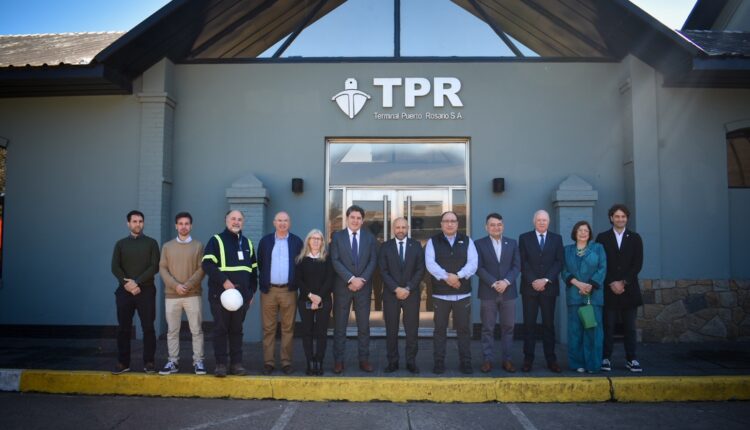 Gustavo Fernández se reunió con funcionarios del Gobierno de Santa Fe en el marco de Business Forum 2026