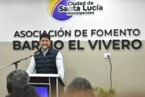 Obras municipales en Santa Lucía: renovaron de manera integral la Unión Vecinal y el espacio público del barrio Vivero