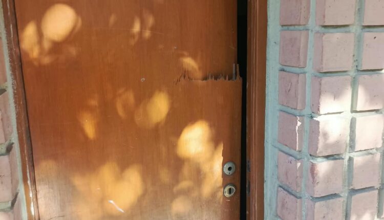 Cayeron dos personas por intentar robar una casa en Capital