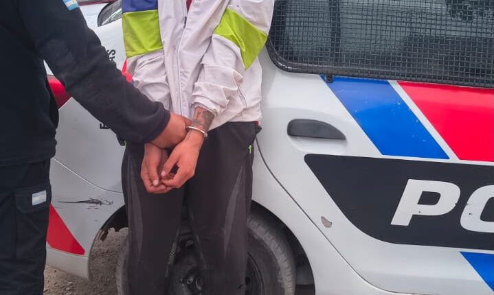 Detuvieron a un joven que intentó robarse una moto en Chimbas